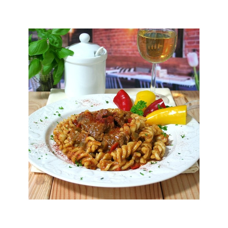 DosenBistro™ Gulasch di manzo ungherese con pasta (400g)