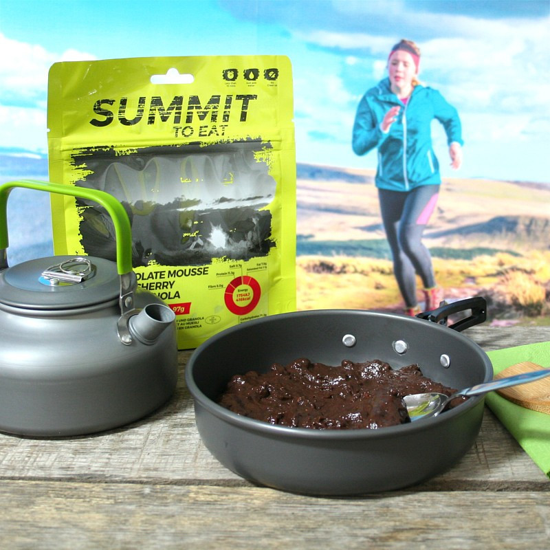 Summit mousse al cioccolato con muesli e ciliegie (97g)