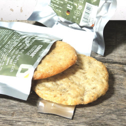 CONVAR™ Feldküche 2 Bread Slices with Spread, Flavor: Roasted Onions (42g)